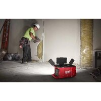 Milwaukee M18 POALC-0 4933478120 (без АКБ) Image #7