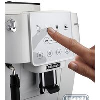 DeLonghi Magnifica Start ECAM 220.21 WW Image #3