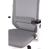 Бюрократ MC-W611NL (серый TW-04/ткань 38-417/пластик белый) Image #14